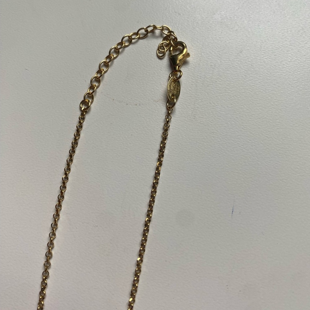 Elegant Gold and Green Clover Pendant Necklace🍀 - Picture 3 of 4